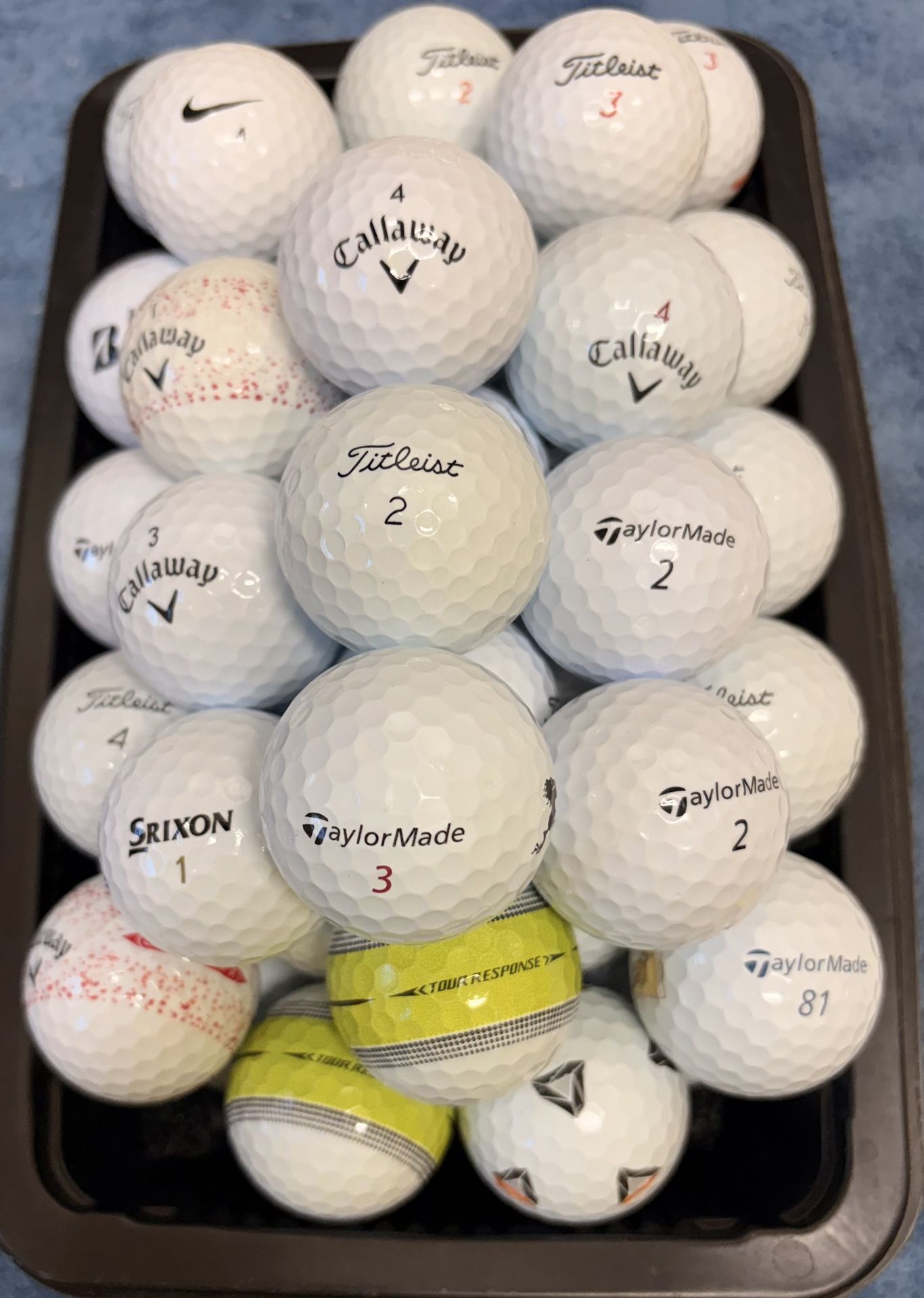 50 Golf Balls As Pictured Titleist , Taylormade, Bridgestone, Callaway…. 