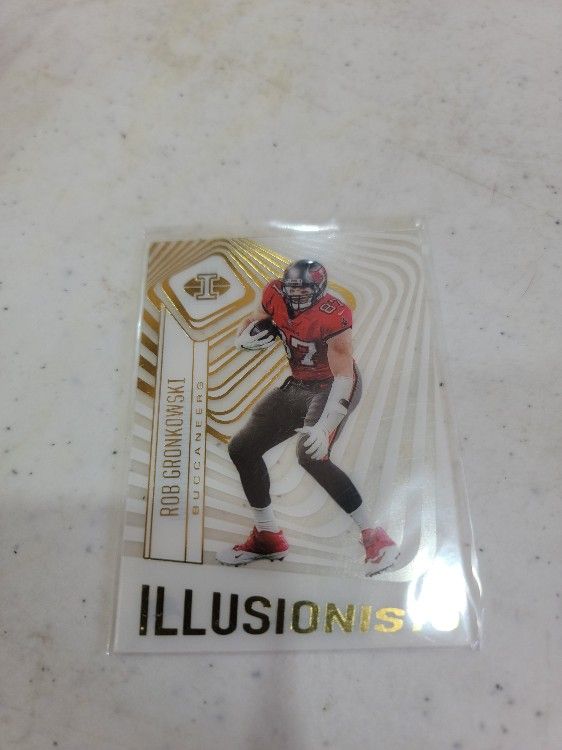 2021 Pannini  Illusionist Rob Gronkowski NFL Football Card