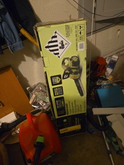 Battery Chainsaw (Green Machine)