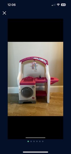 STEP2 Deluxe Baby Doll Nursery Center