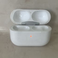 Apple A2700 Charging Case Only for AirPods Pro 2 2nd Generation Earphones