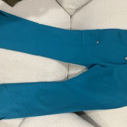 FIGS Teal Kade - Petite Cargo Scrub Pants   