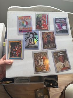 Basketball card lot
