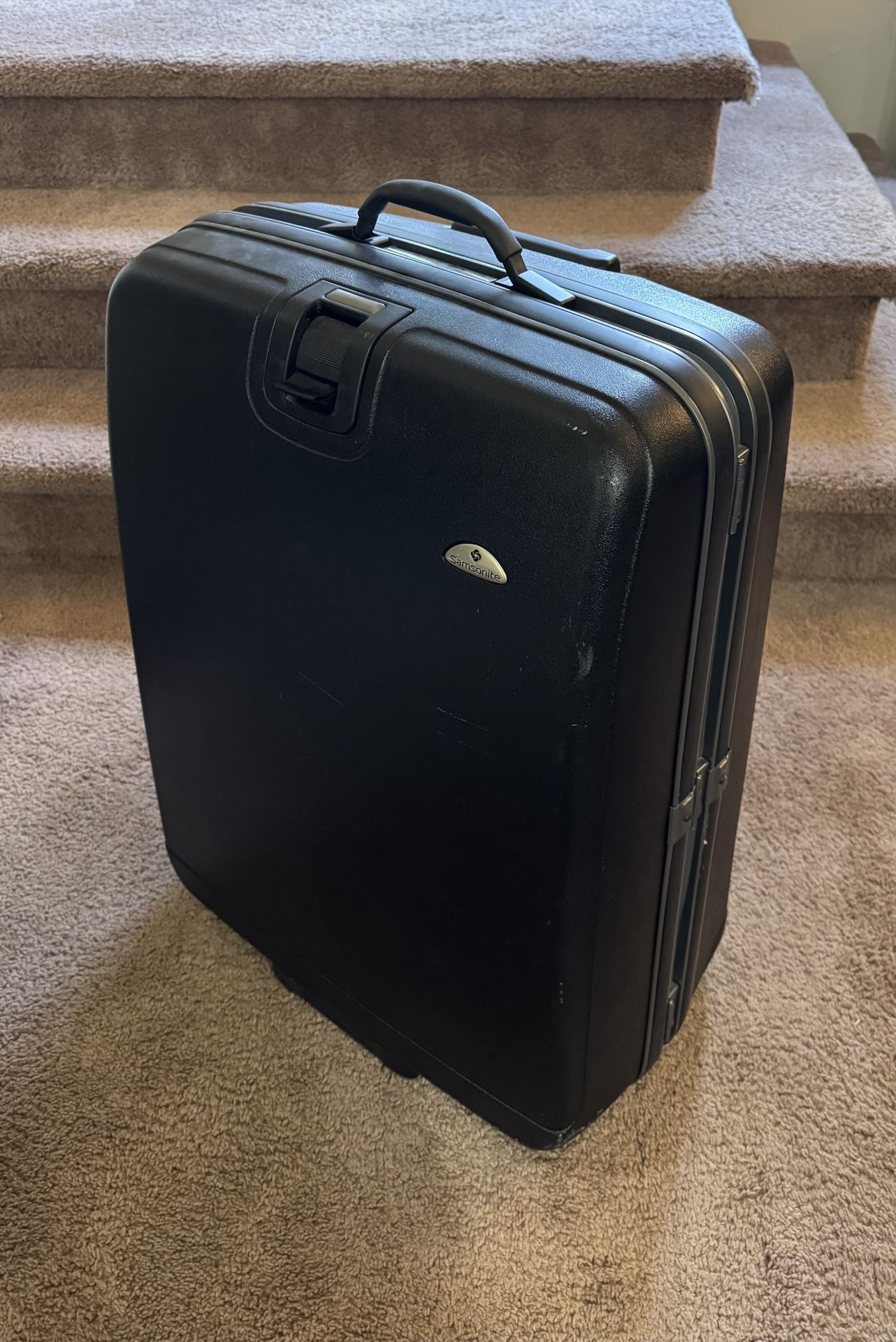 Samsonite Hardside Suitcase