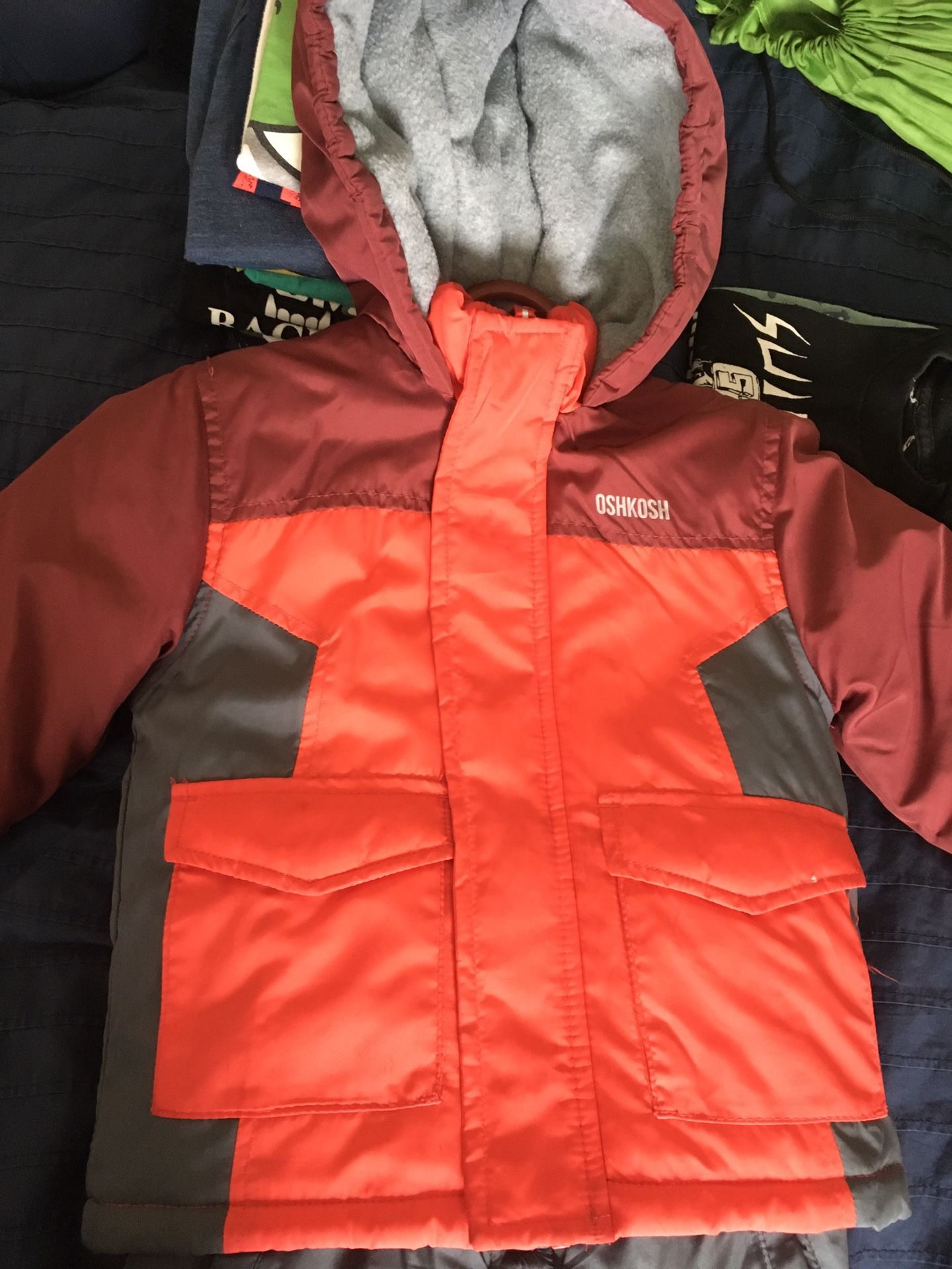 Kids size 4/5 snow set