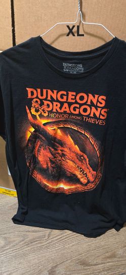 D&D Graphic T-Shirt XL