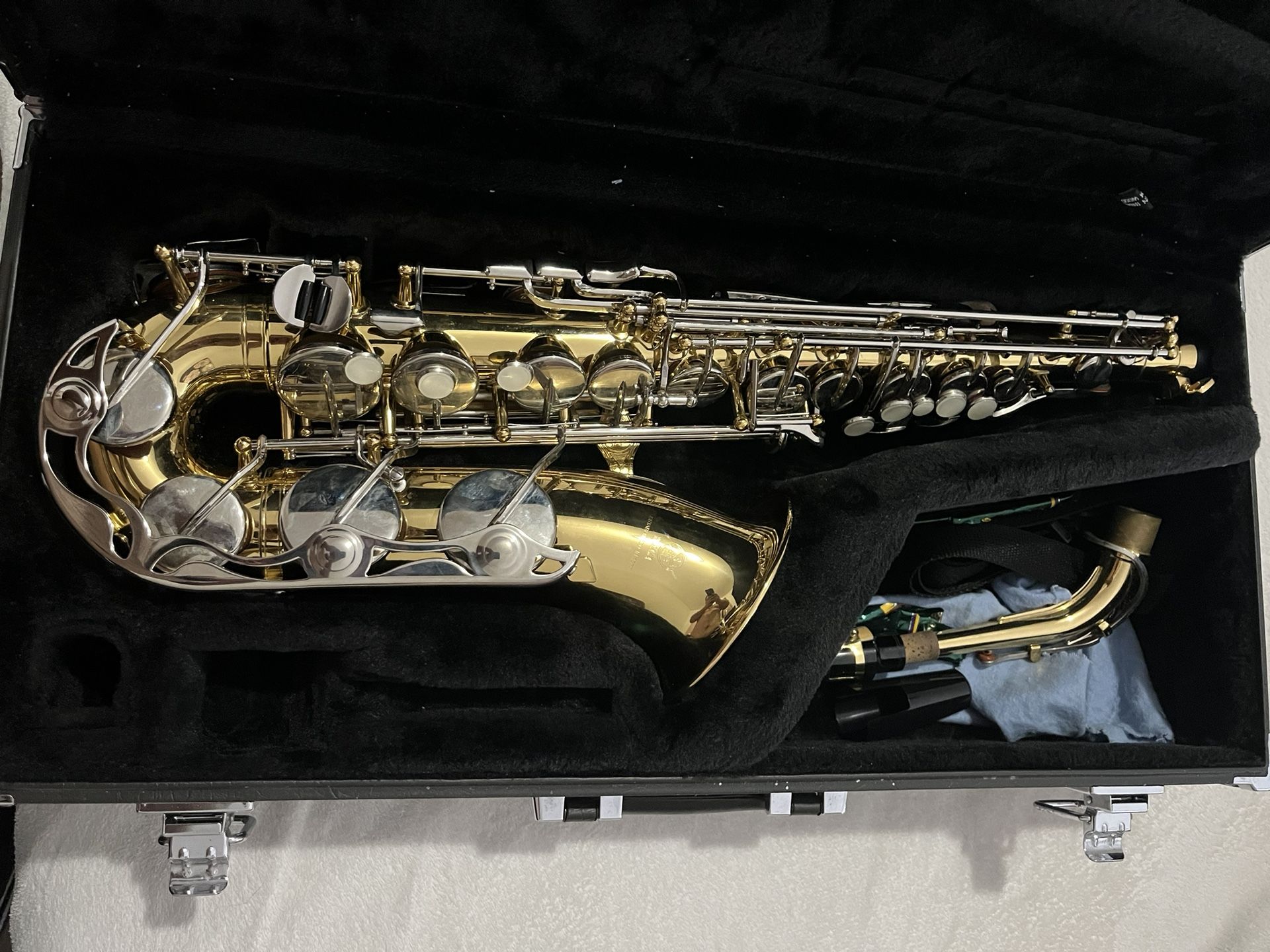 Yamaha Saxophone