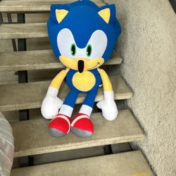 Giant Sonic The Hedgehog Stuffed Toy 