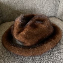 Beautiful mink hat!  From Best & Co. Fifth Avenue in New York City