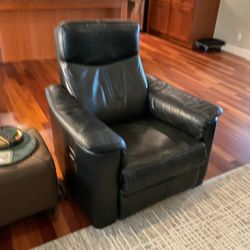 Black, Dania, Power Recliner.
