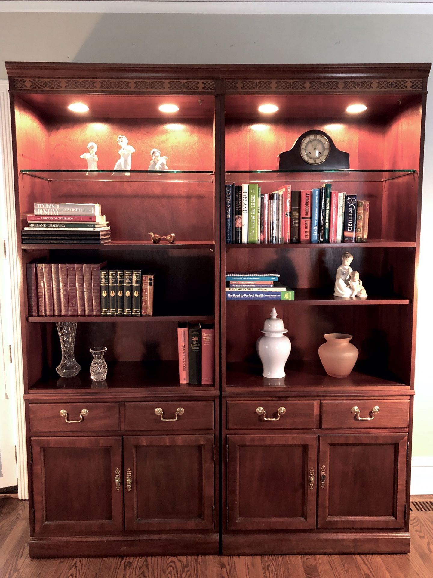 Display bookshelf & cabinet, Thomasville