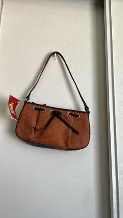 NWT Dooney & Bourke Purse 