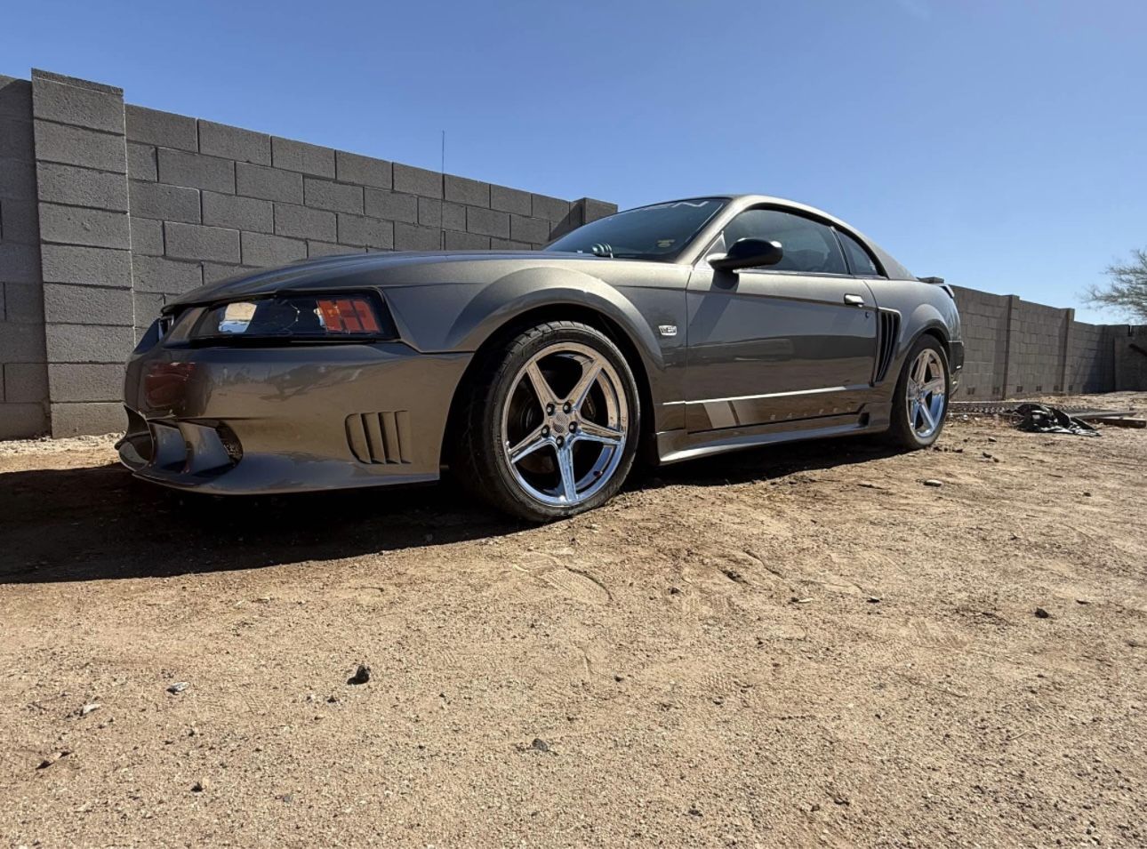 2001 Ford Mustang