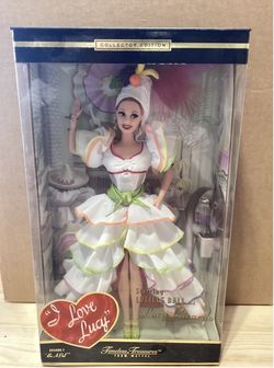 2001 Mattel I Love Lucy Ricardo “BE A PAL” Collector Edition Barbie Doll 52737