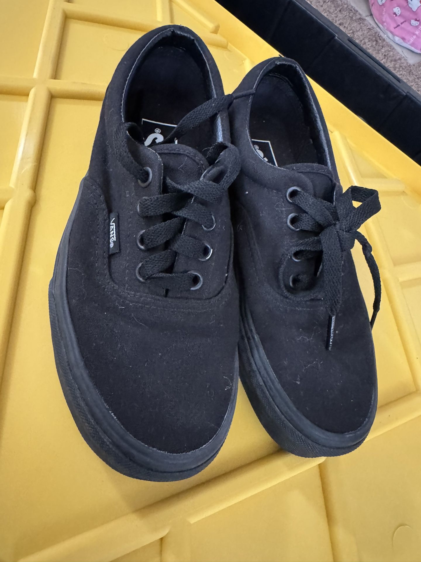 New Vans 4.5M 6W $20