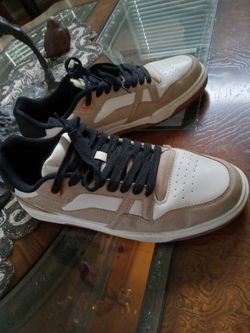 Zara Size 9 Authentic Fancy Comfortable Good Condition Breathable White And Beige Cleaned Broad Round Toe Shoes