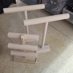 CREAM/ BEIGE JEWLERY DISPLAY BUNDLE