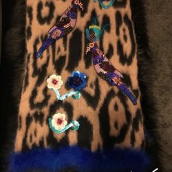 Women handmade shawl/scarf