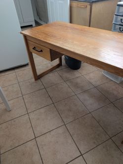 Solid Wood Desk with Built-In Drawer – Great Condition!