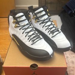 Jordan 12 retro ROYALTY