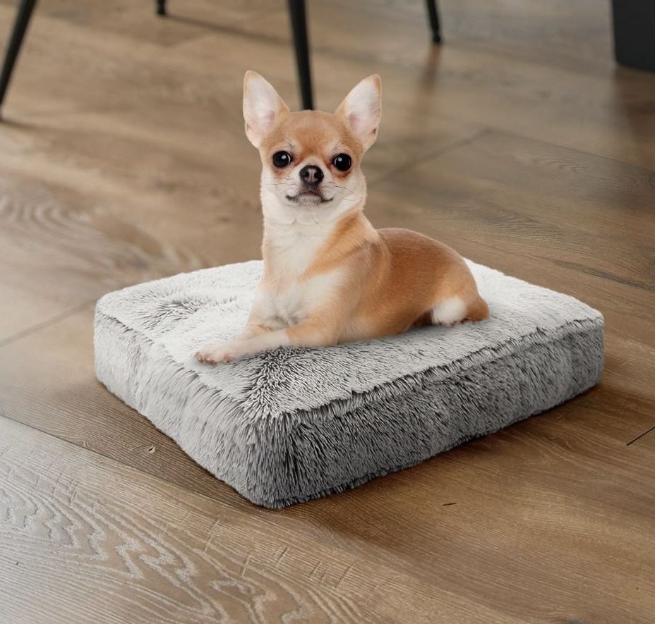 NEW Plush Dog Bed, Bessie & Barnie Extra Plush Faux Fur Dog Bean Bag Bed !