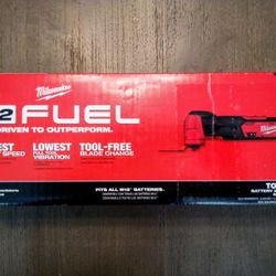 Milwaukee M12 Multi Tool