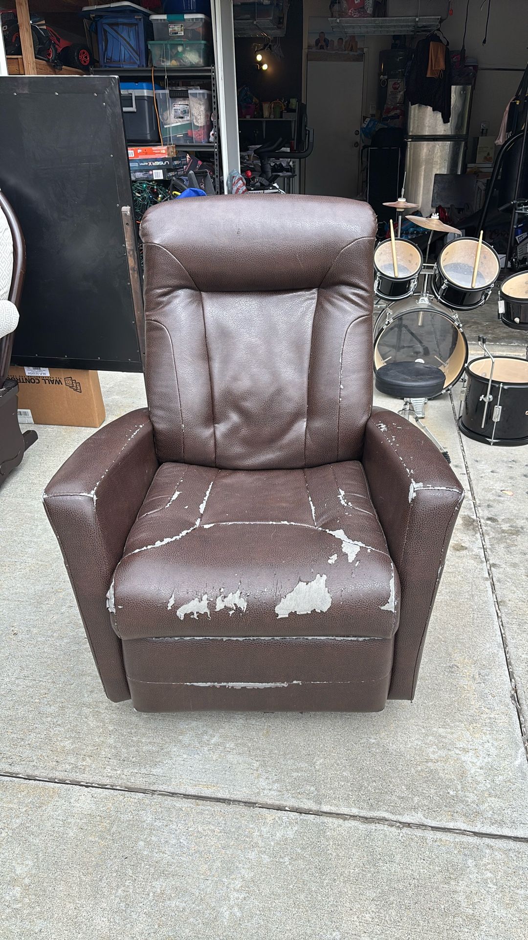 Older Recliner Relaxing Chair