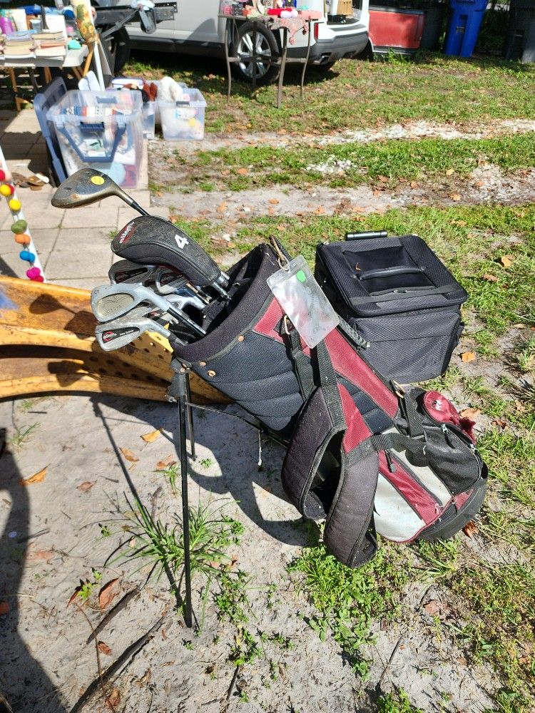 Golf clubs