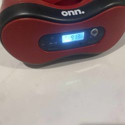 ONN Portable CD Boombox Am/Fm Radio W/ 3.5 mm Aux-in AC corded or battery