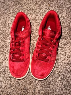 Youth Dunks red size 4Y