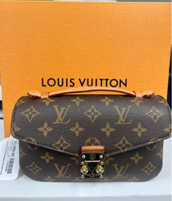Luxury HANDBAG POCHETTE M