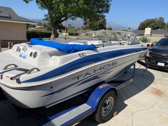 Tahoe boat 19ft