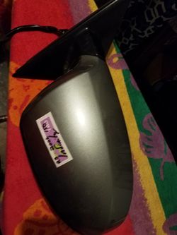 2006 Infiniti right side light rear view mirror