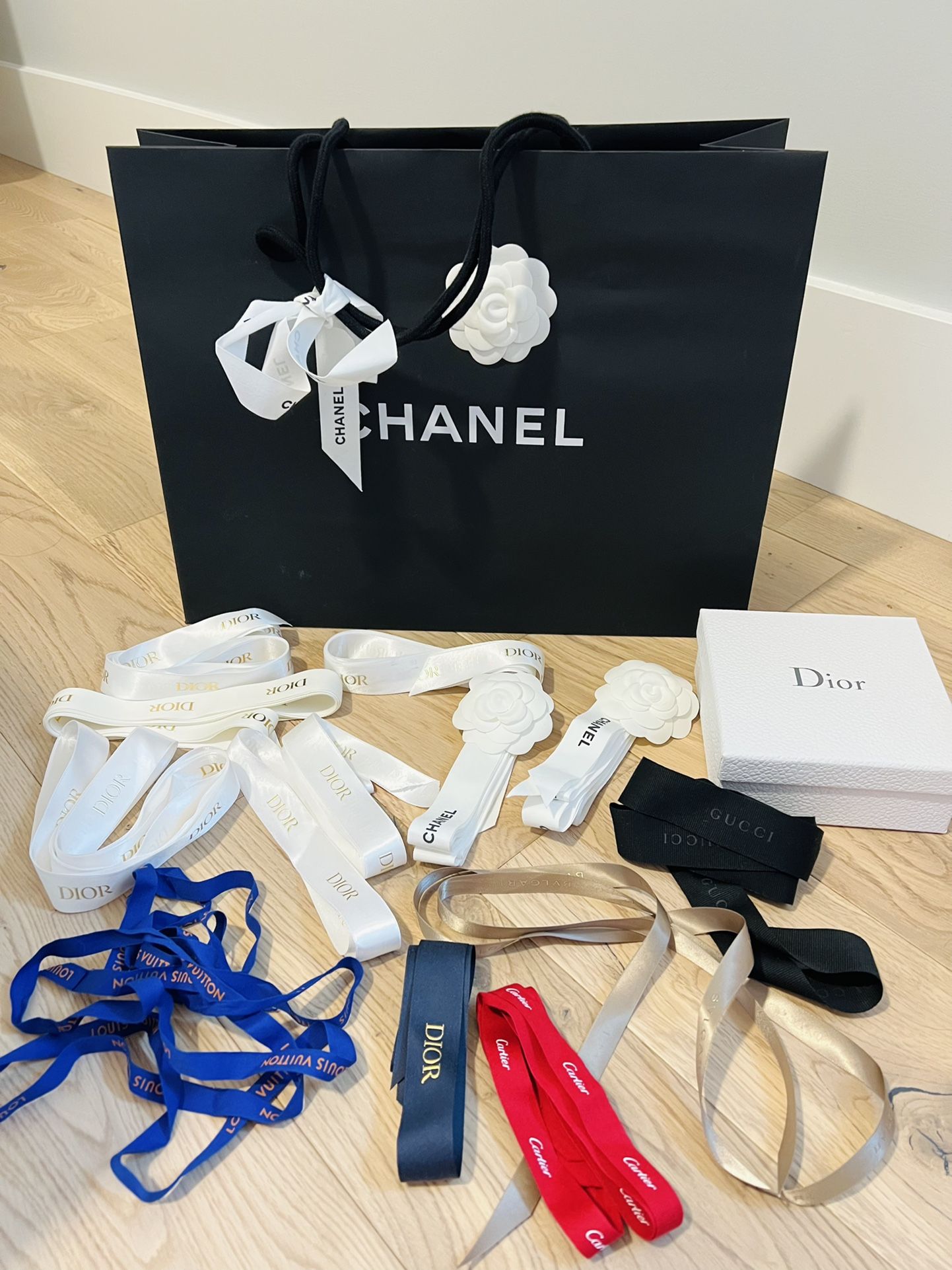 Chanel bag Dior LV Gucci Cartier Bvlgari Logo Ribbon 