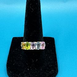 Rare Vintage CZ 5 Colorful Rhinestones Prong Set  Sterling Silver Size  7 Weighs 3.7 Grams Great Condition 
