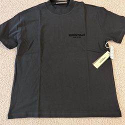 black essentials tee