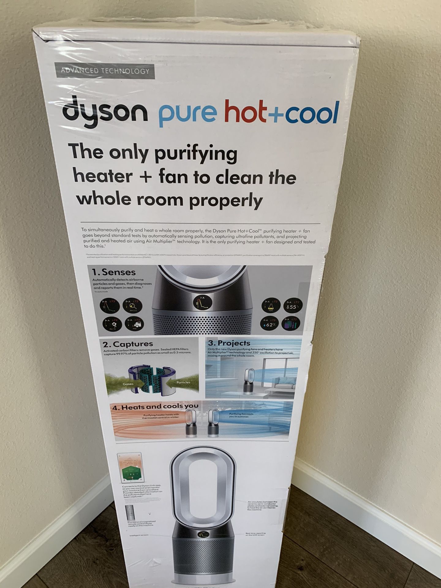 Brand new Dyson pure hot + cool HP04