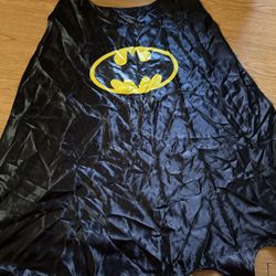 Six Flags DC Universe Capes