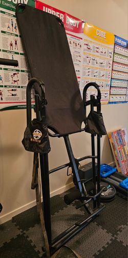 Inversion table