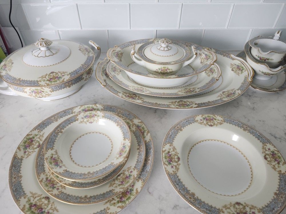 Noritake China Set