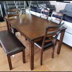 )) Coviar Brown Dining Room Set,table,chairs,Comedor/Bench/Delivery Available,  Financing Options 
