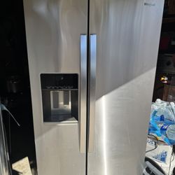 Whirlpool Fridge