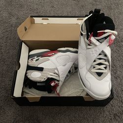 “Bugs bunny” Jordan 8s Size 8