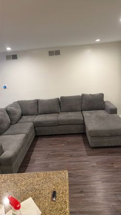 Sectional couch