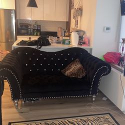 Tufted Sofa 