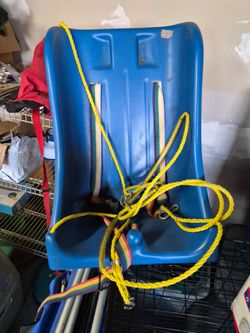 Kids swing