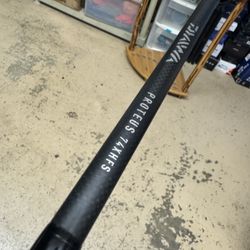 7’4” XHF Daiwa Proteus Spinning Salt Water Fishing Rod. Like New 