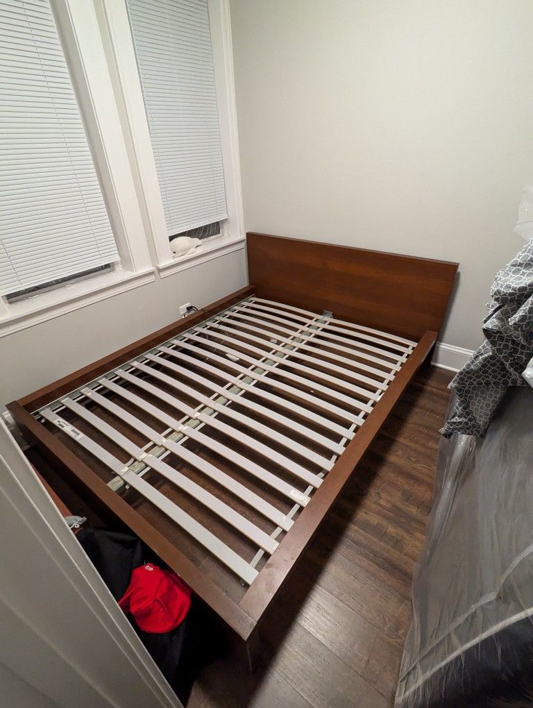 Ikea Sulton Luröy Queen Bed Frame