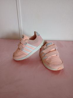 Girls Pink Adidas Toddler Shoes Sz. 7.5