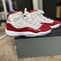 Jordan 11 Size 6